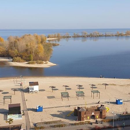 Apartament Near Dnieper Cherkasy Ngoại thất bức ảnh