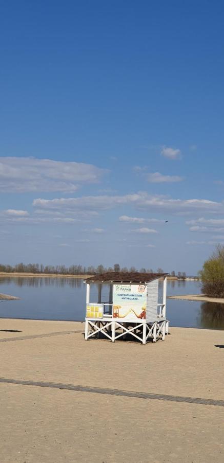 Apartament Near Dnieper Cherkasy Ngoại thất bức ảnh