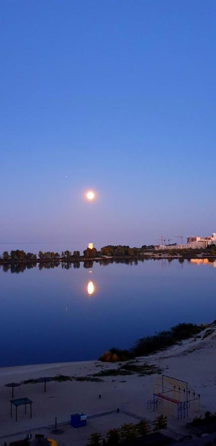 Apartament Near Dnieper Cherkasy Ngoại thất bức ảnh