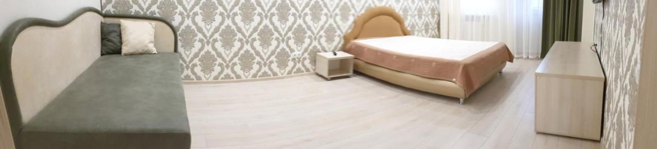 Apartament Near Dnieper Cherkasy Ngoại thất bức ảnh